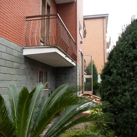 Santa Caterina - Near Maserati, Ferrari Museum & Railway Apartment Modena