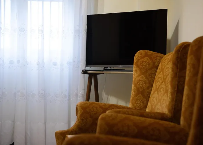 Santa Caterina - Near Maserati, Ferrari Museum & Railway Appartement