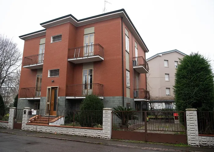 Appartement Santa Caterina - Near Maserati, Ferrari Museum & Railway Modène