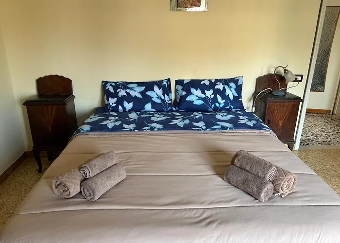 Appartement Santa Caterina - Near Maserati, Ferrari Museum & Railway Modène